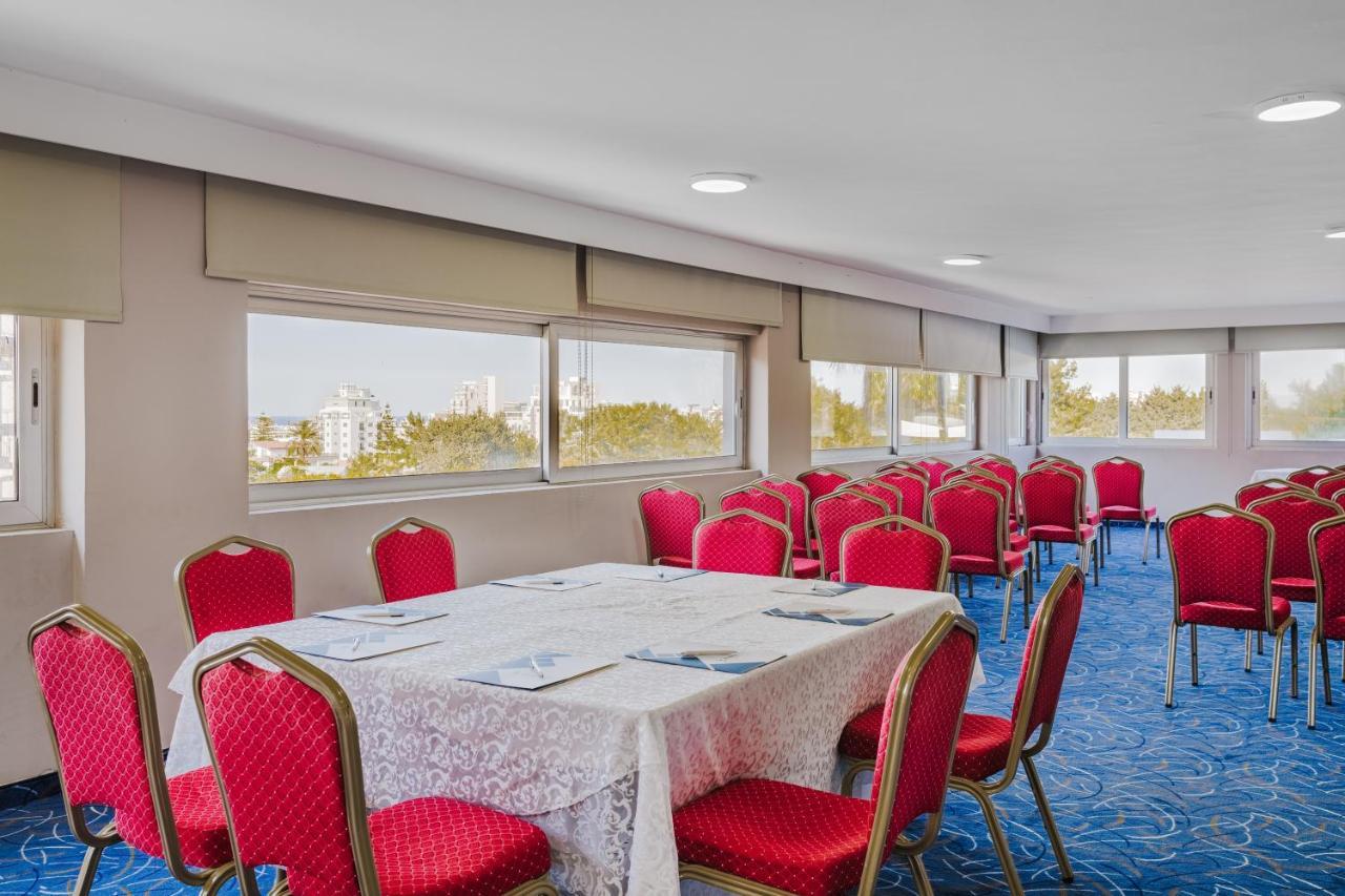 Uptown Bueyuek Anadolu Girne Hotel Exterior foto
